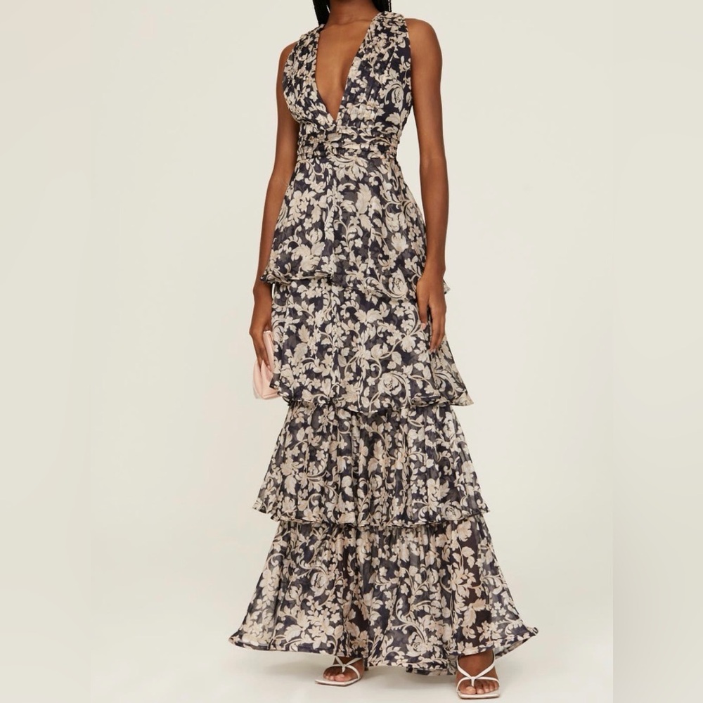 Especia Black and Cream Floral V-Neck Maxi Dress